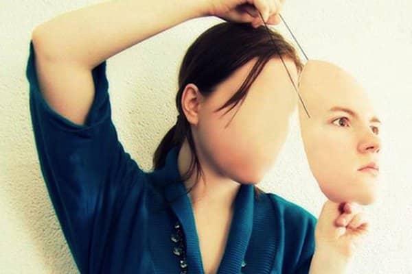 Suplantaciones de identidad en el mundo digital ¿Qué hacer?